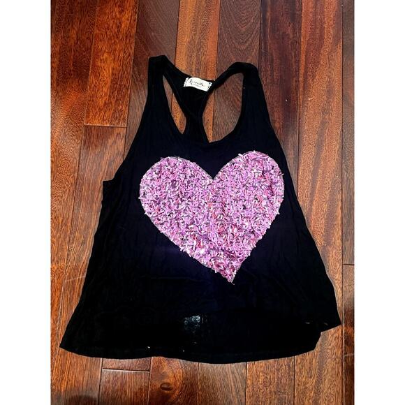 Roseville Black tank top with glittery heart on front, size Large - Picture 1 of 5